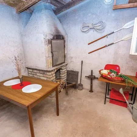 Apartment Laura Kostrena